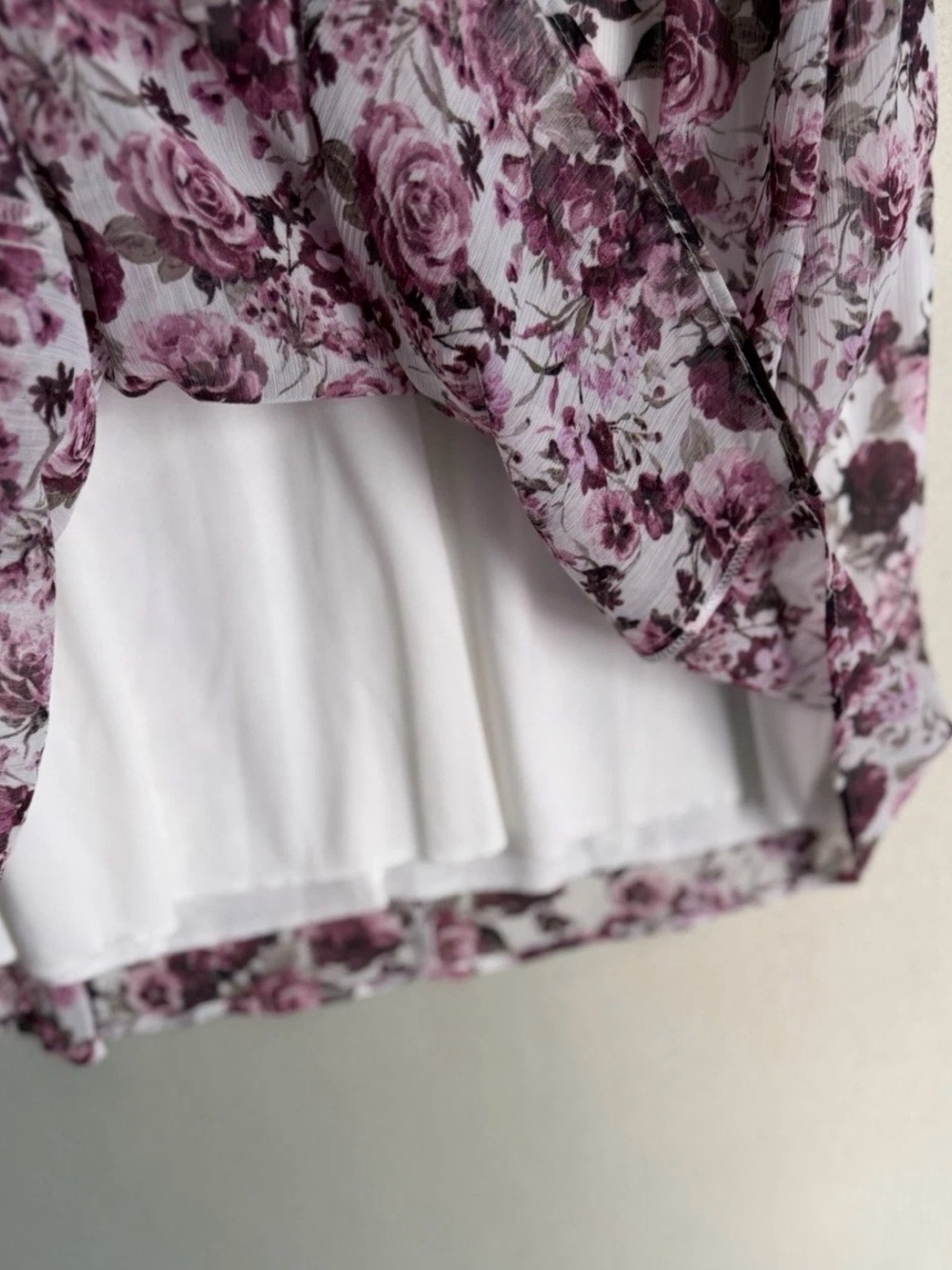 connected apparel Mauve Pink Floral V-Neck Midi Dress - Picture 7 of 8